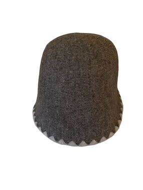 C'est doux Heather Gray Knit Beanie with Contrast Trim-NWT ,